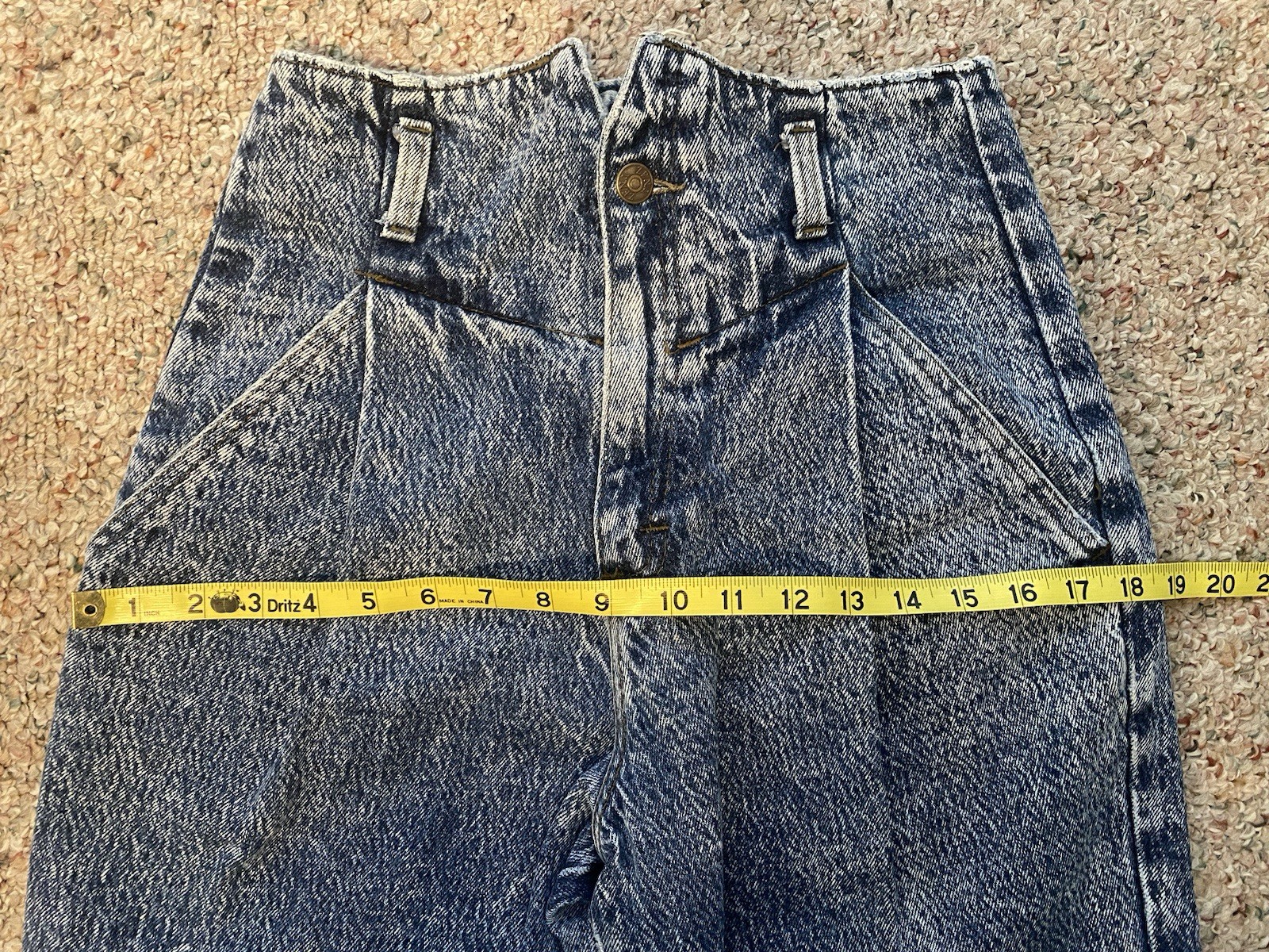 VINTAGE Women’s Zena Jeans High Rise Pleated Med Wash Size 7 Mom Jeans 80s