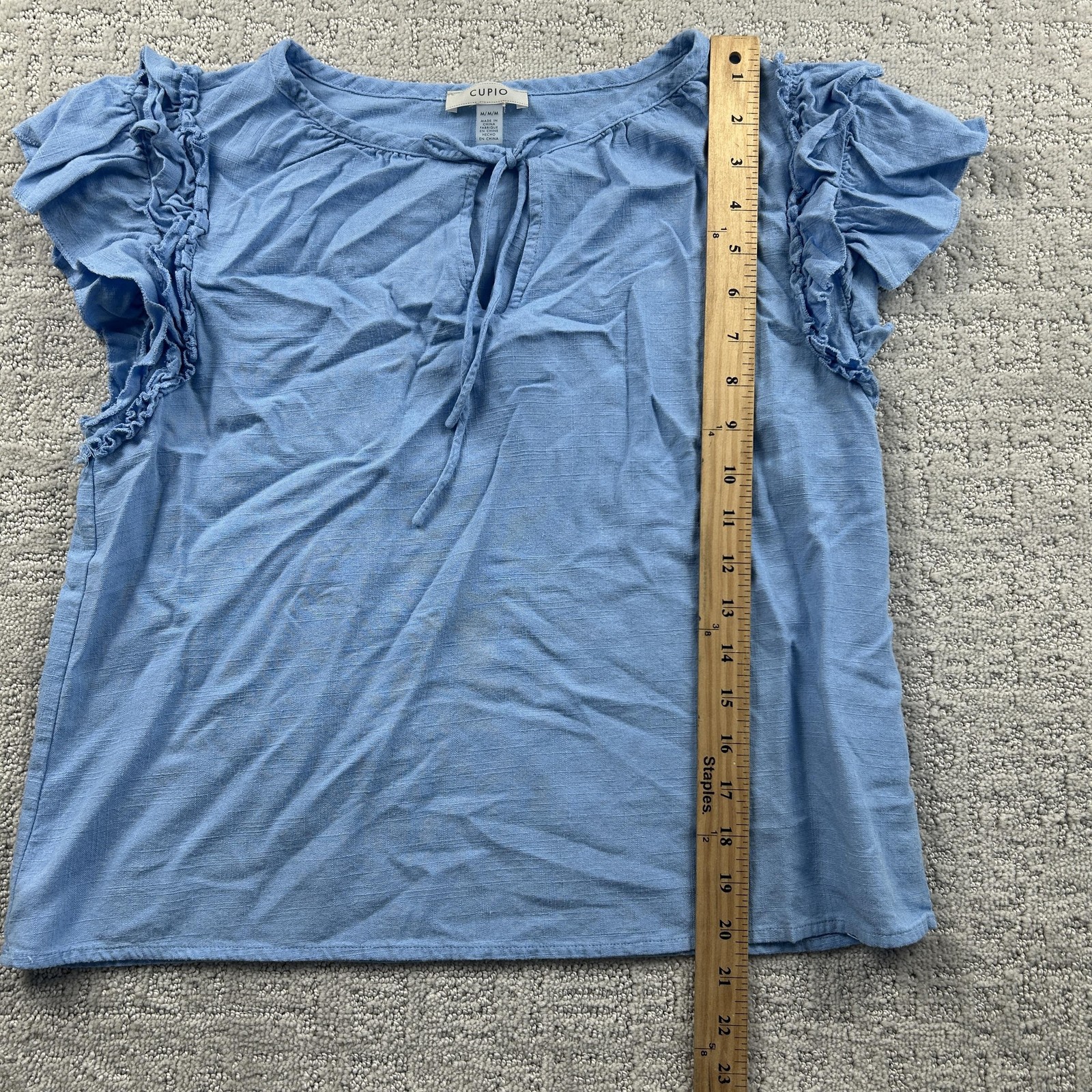 CUPIO Shirt Womens M Blue Linen Blend Embellished Everyday Casual Ruffle Sleeves