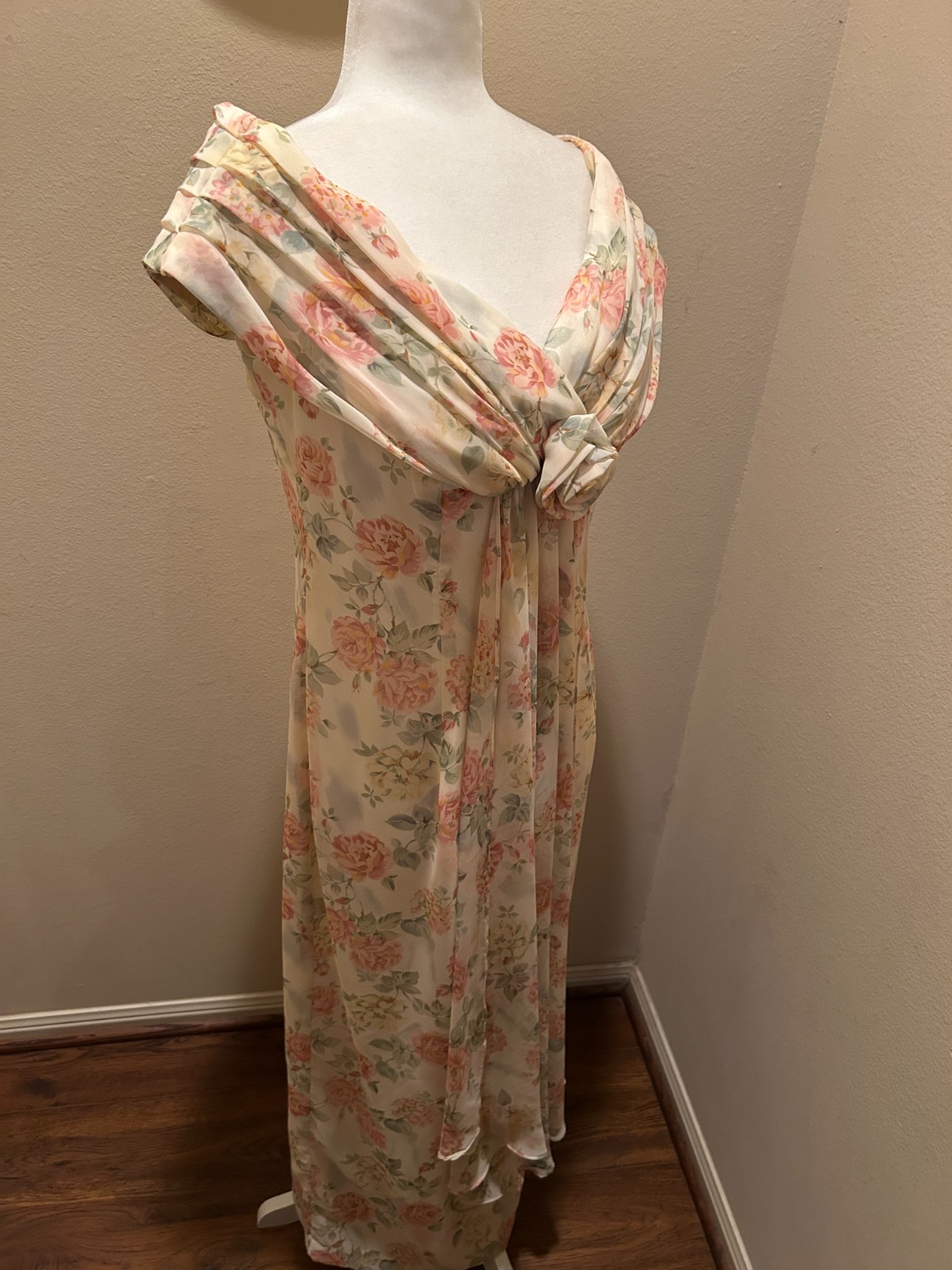 Vintage CDC Evening Maxi Floral Roses Tea Dress Size M made USA