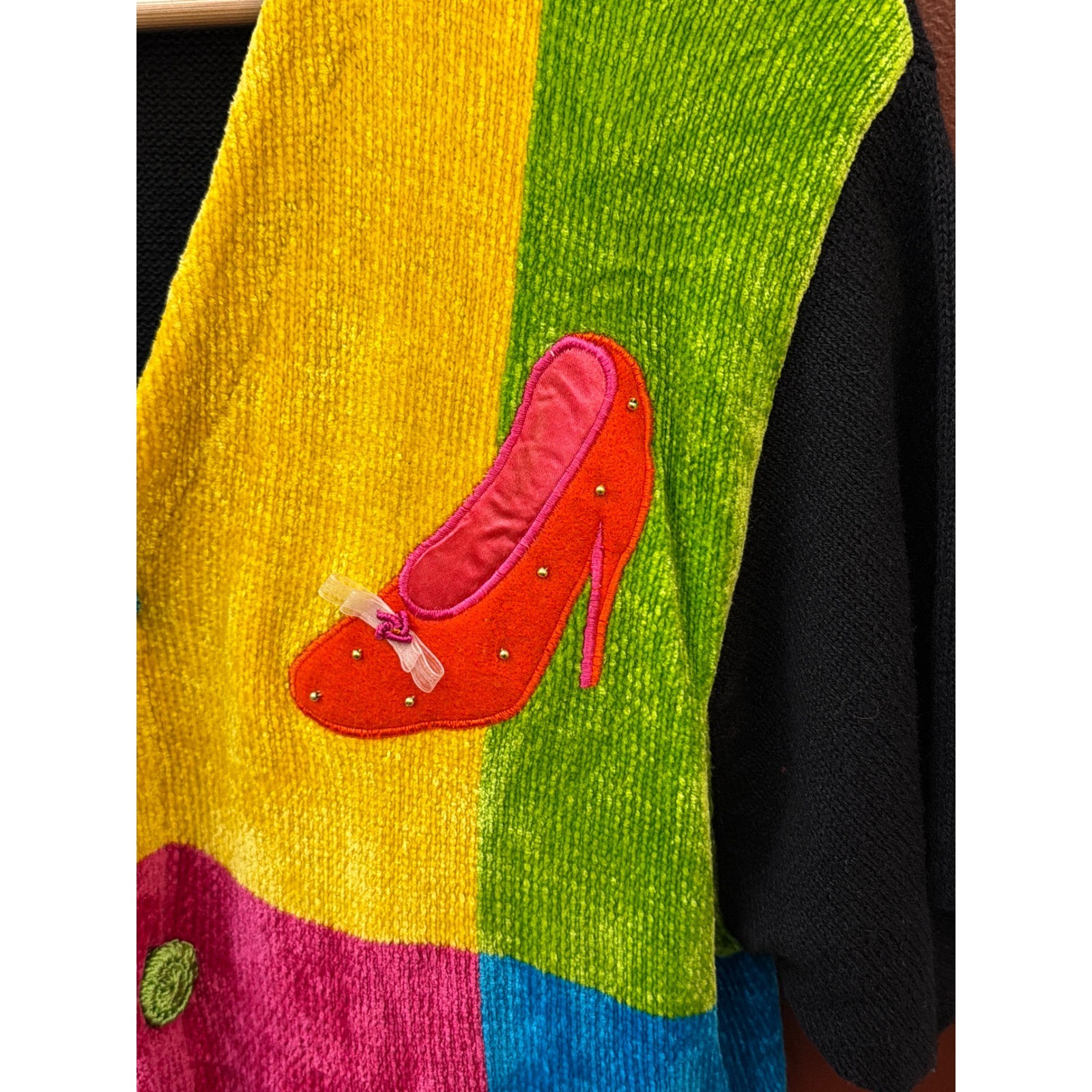 Vintage 90’s Style Victoria Harbour Cardigan Maximalist Eclectic Funky Kitschy