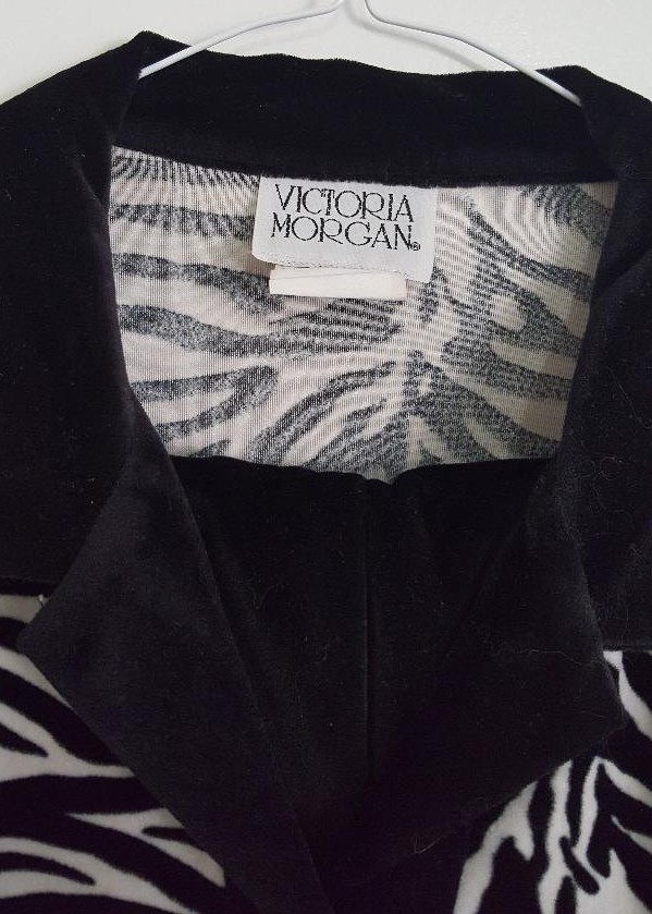 Victoria Morgan Velour 2 Piece White Tiger Jacket & Black Pants both in Size 10