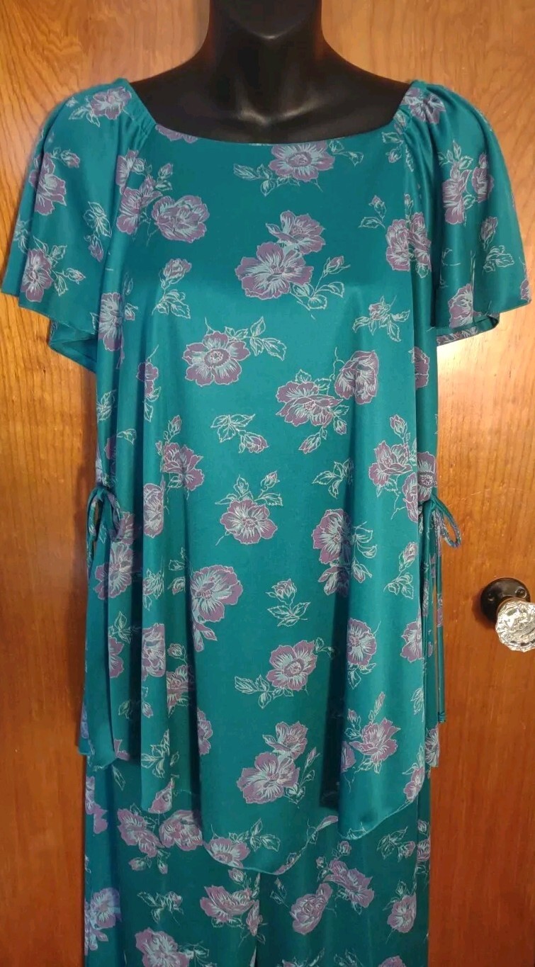 Vintage 70’S Ms. Sugar Teal & Purple Floral Two Piece Outfit Mrs. Roper Look