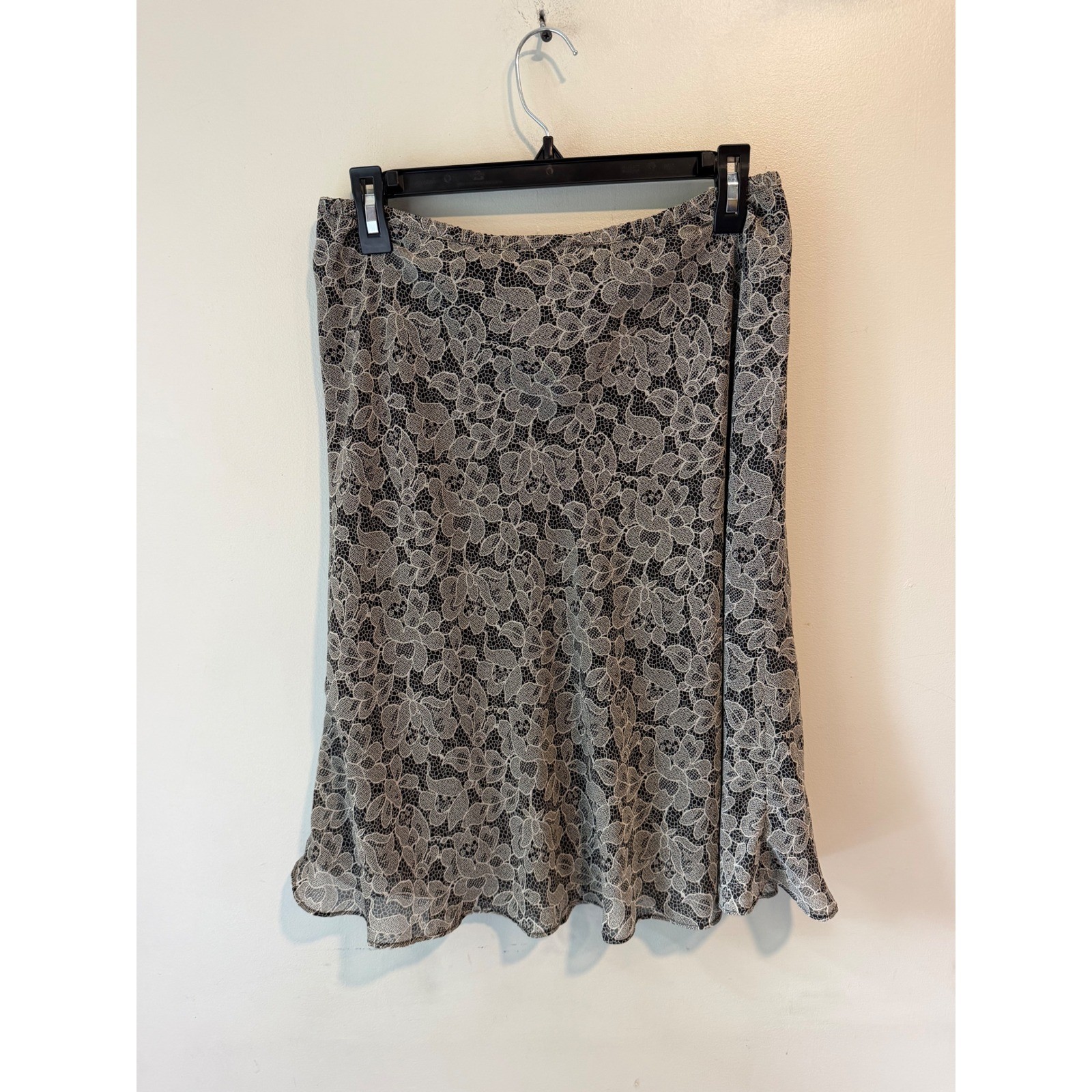 Vintage Express Black Cream Floral Lace Midi Skirt Womens Medium A-Line Lined