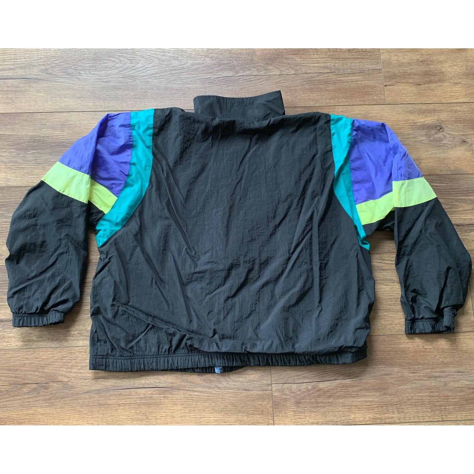 Surf & Co Vintage Women’s Medium 80’s 90’s Black Zip Windbreaker Track Jacket
