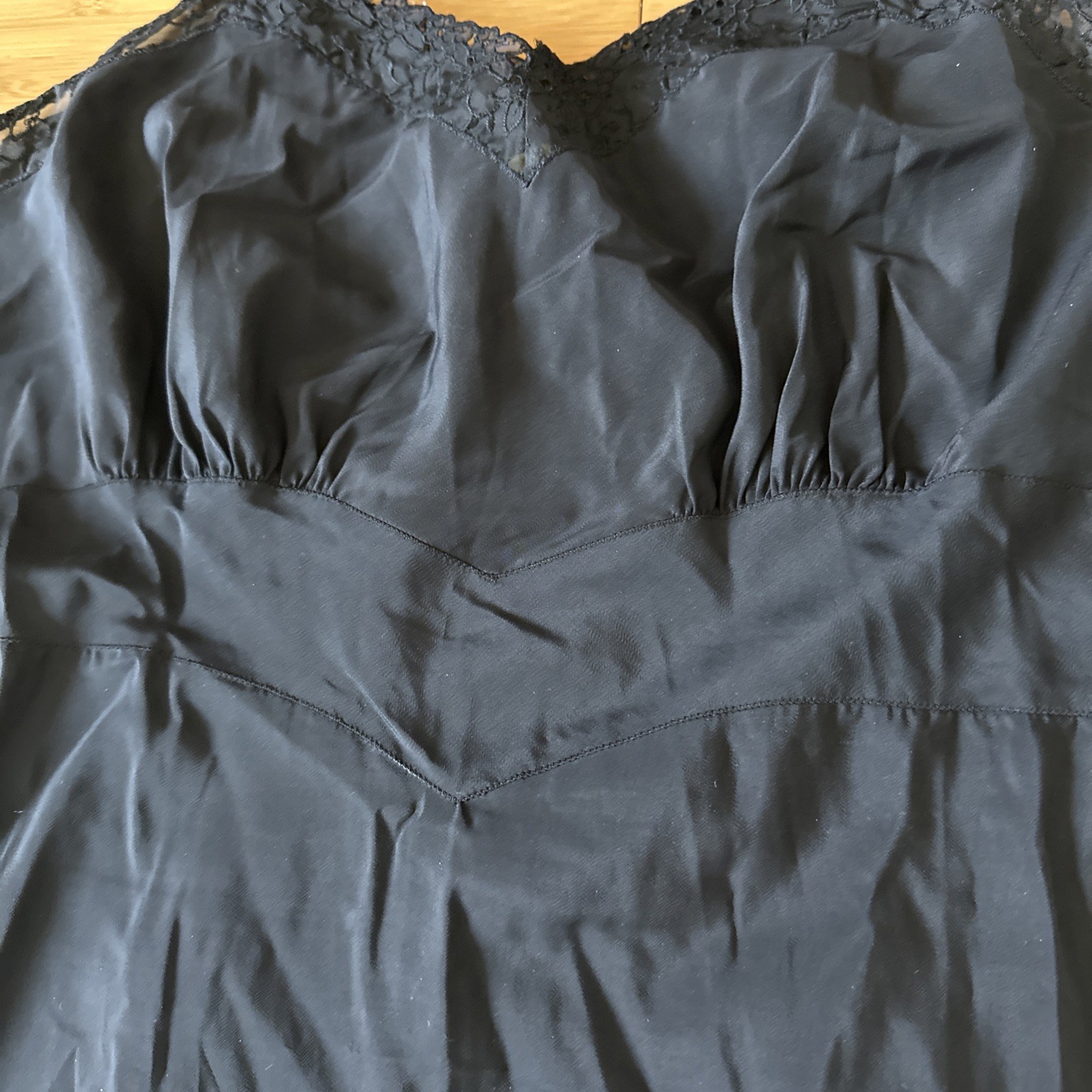 Vintage 1950s Barbizon Colette Crepe Remarque Womens Slip sz 18 Black Satin Lace
