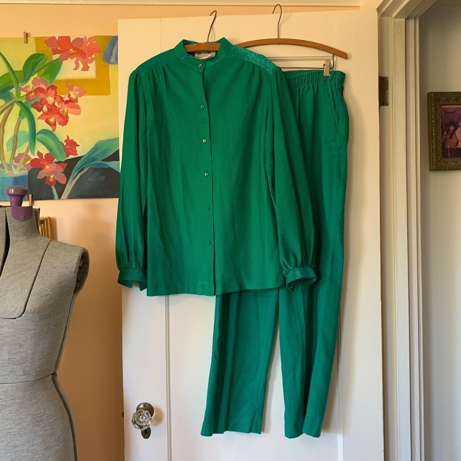 VTG 70s 2 PC Matching Set Teddi of California Green Shimmer Lurex Top & Pull On