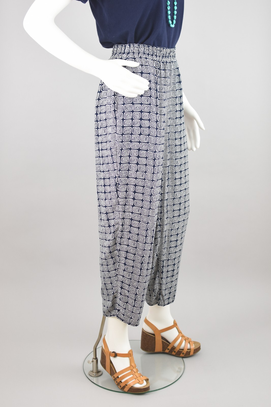 Vintage Navy Blue & White Elastic Waist Easy Pants, Women’s 28 – 33″ Waist