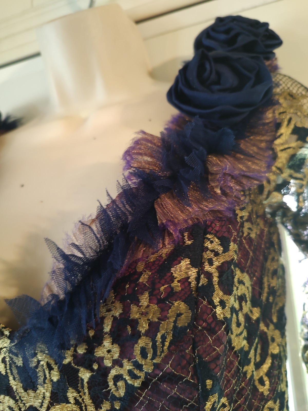 Zandra Rhodes Vintage Eveningown, Hand Made In England Couture 8 Silk/Gold Lace