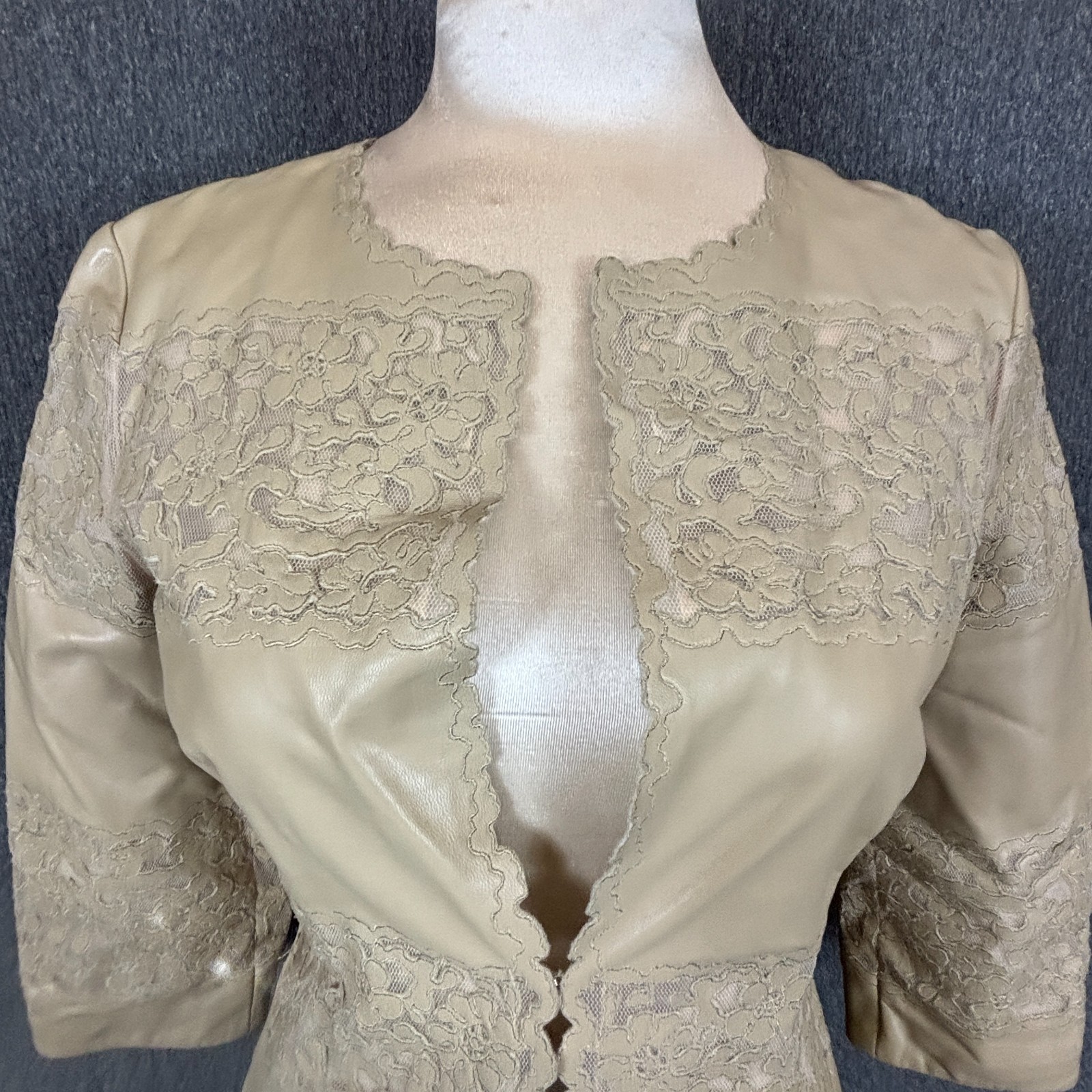 VTG The Wrights Coat Lace Dress Womens Small Tan Leather Scalloped Hem Outdoor