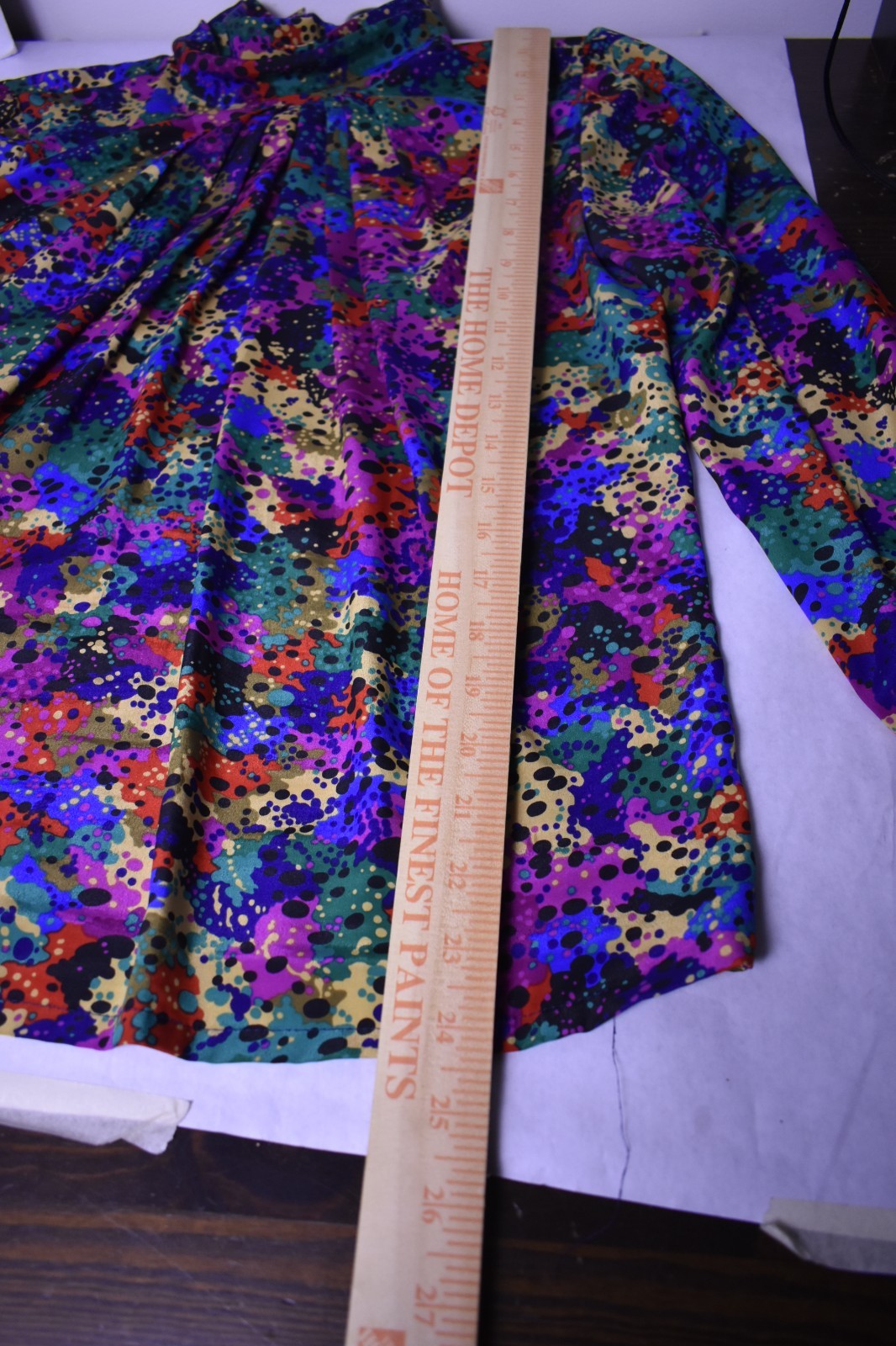 Vintage Nicola Size 8 Blouse Abstract Paint Splatter Jewel Tone Mock Neck USA