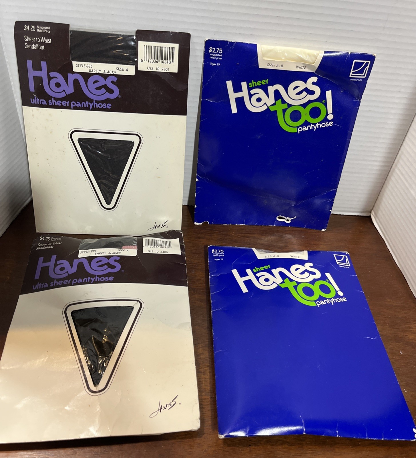 4- Vtg Hanes Ultra sheer & Too Sandalfoot Pantyhose A Barely Black White. “BR”