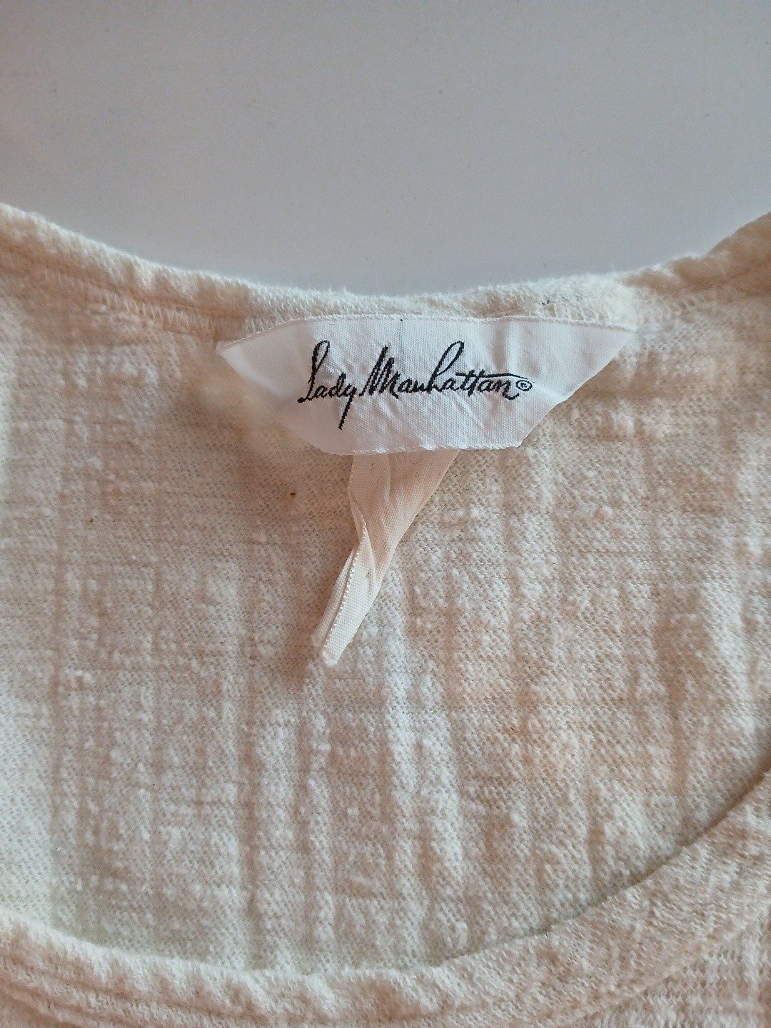 VTG 70s Lady Manhattan 2 Pc Set Cream Textured Cotton Poly Blouse Tank