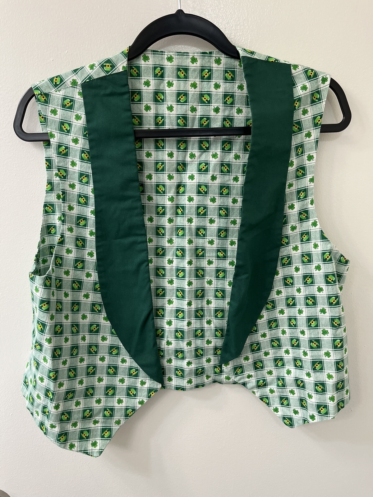 Handmade St. Patricks Day Shamrock Vest Clover Green White Plaid Leprechaun Hat