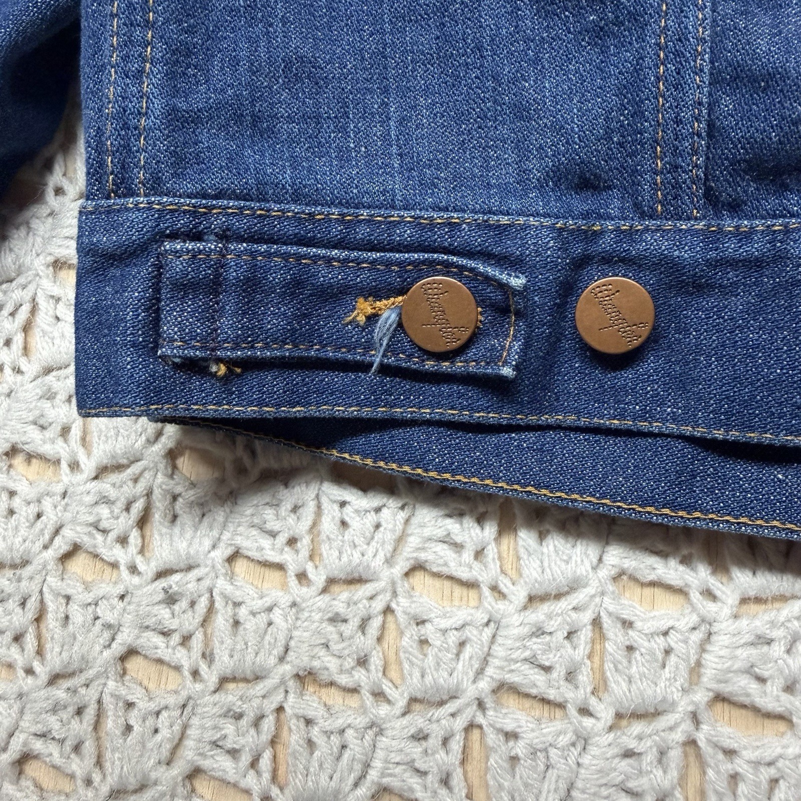 Vtg 70s Wrangler Jean Jacket Women Sz 38 M Blue Denim Western Cowboys USA Made