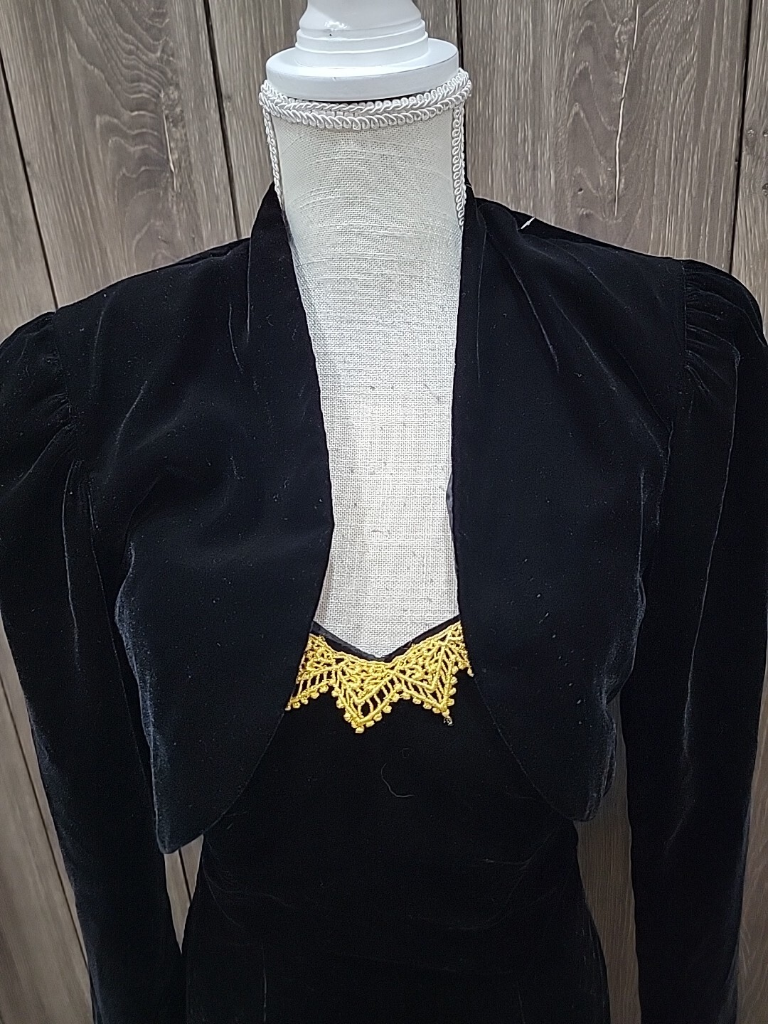VTG 80s KAREN LUCAS for NIKI Off Shouder Black Velvet Goth Cocktail Dress 6/2pc