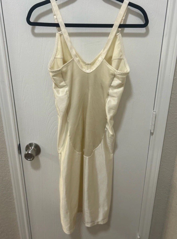 Crown-ette Vintage Ivory Shapewear Girdle Bra Slip Off Mid Length 38DD
