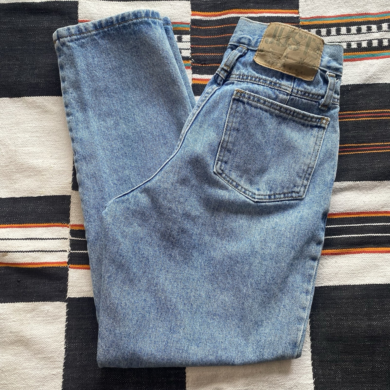 Vintage 80’s Just USA Blue Acid Washed Denim Jeans. Side 24/28. 100% Cotton. USA