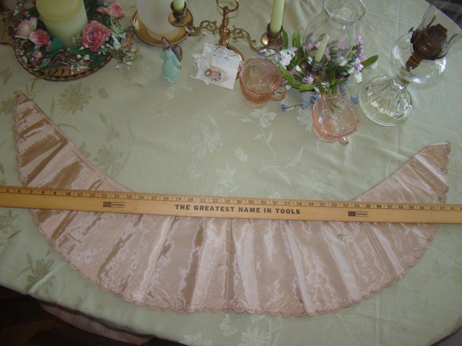 RARE MID CENTURY CUSTOM DETACHABLE CAFE AU LAIT FABRIC LACE COLLAR STOLE CAPE