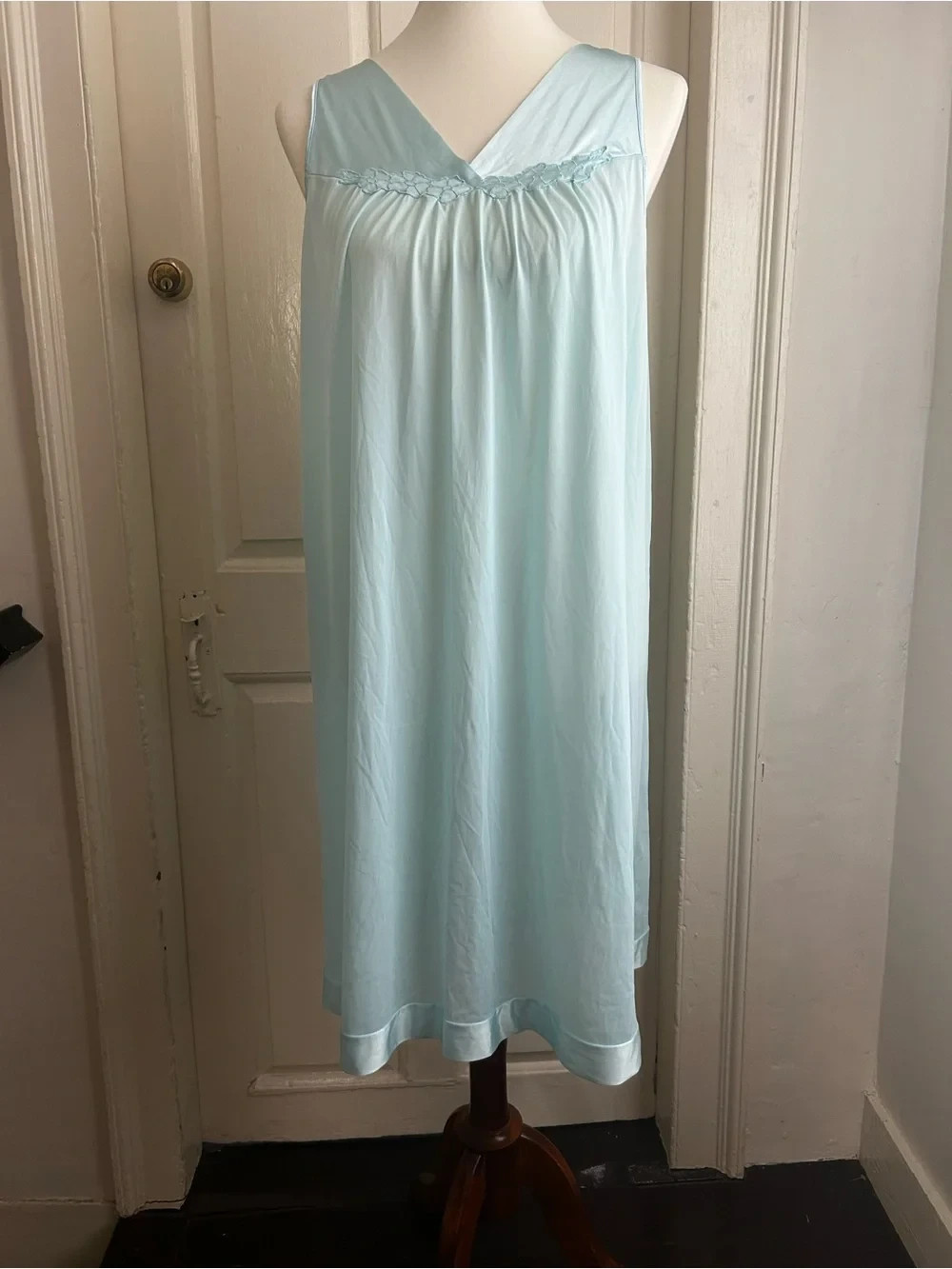 Vintage 1970s Vanity Fair Blue Sleeveless Nylon Chemise Nightgown Ruched Medium