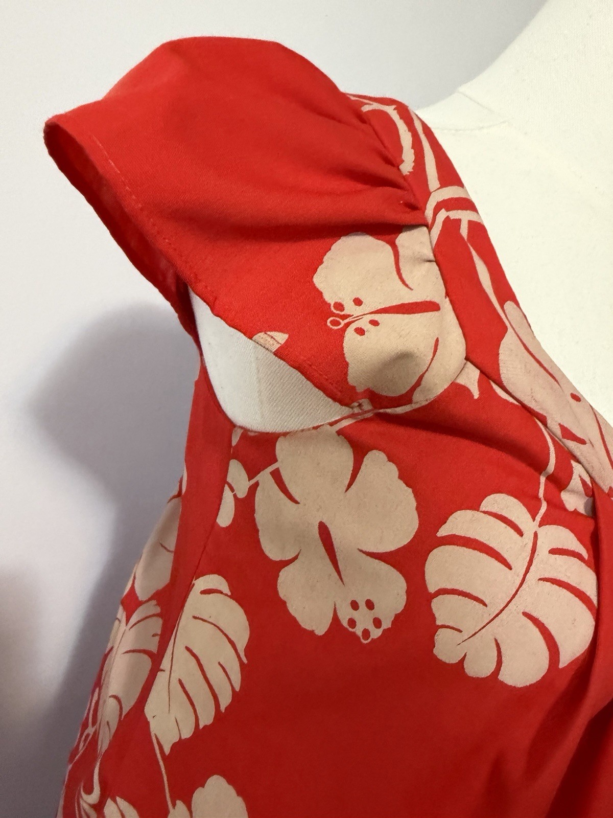 Vintage Andrade Honolulu Floral Hawaiian Maxi Dress Red EUC