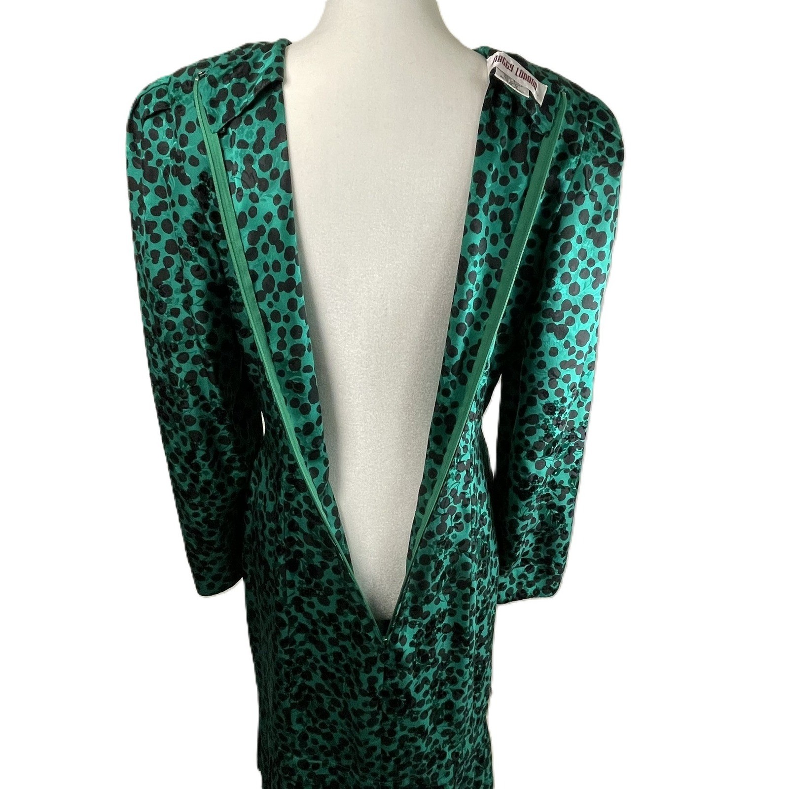 VTG Maggy London Sz 8 Green Black Polka Dot 100% Silk Dress Pleated Ruffle Hem