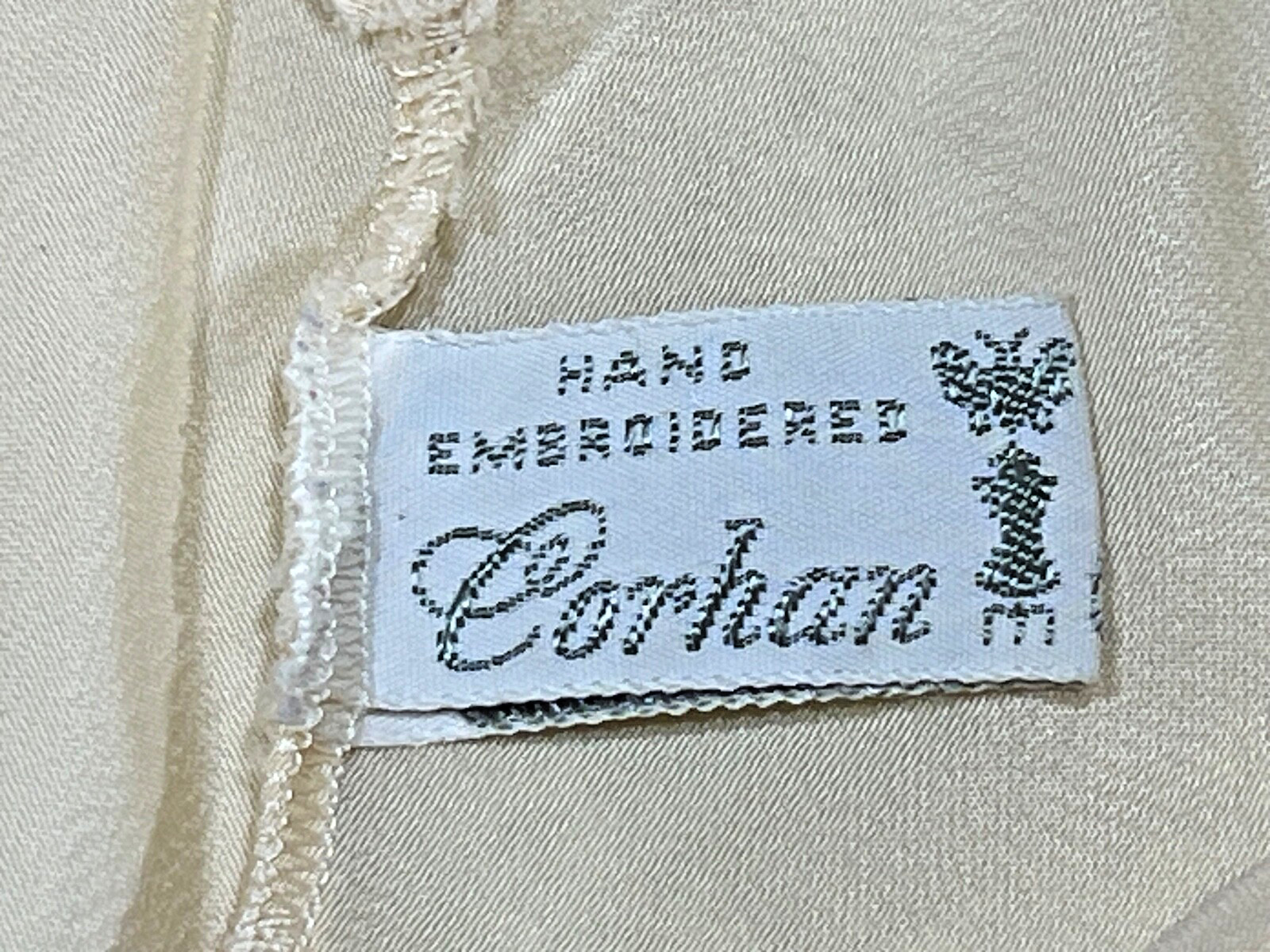 Corhan VINTAGE Blush Lace & Hand Embroidered Full Slip Size 36 T15-2