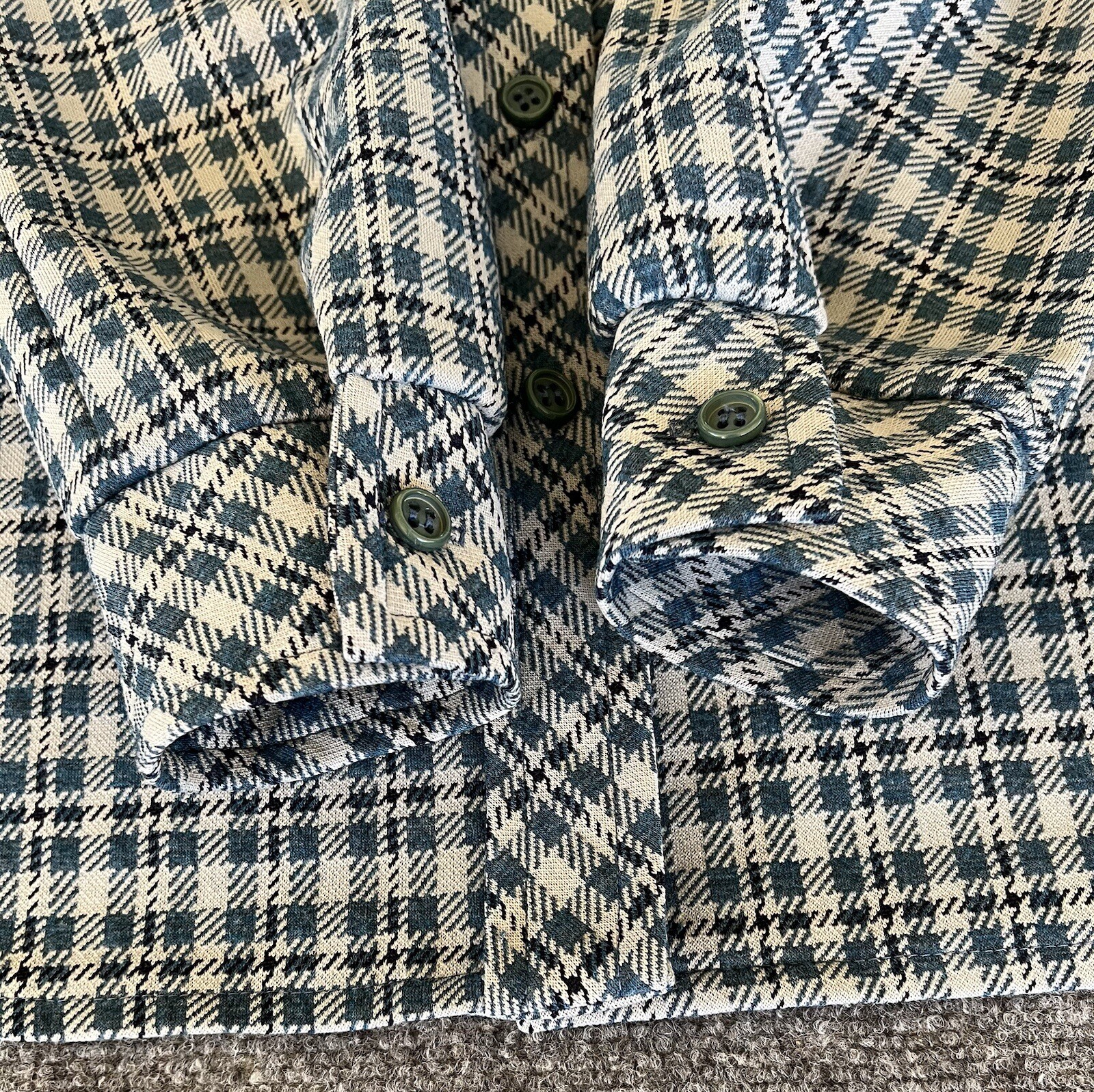 Country Miss Womens Size 16 VTG Flannel Shirt Blue Gray Plaid Cottage Outdoors