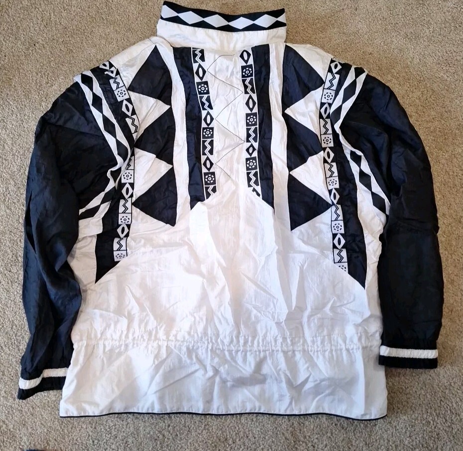 Vintage Lavon Jacket Womens Petite M Windbreaker Black White Zip And Snap 90’s