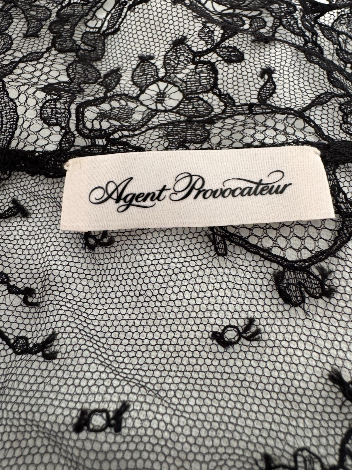 Agent Provocateur Kimono Daniela One Size Black Lace read description