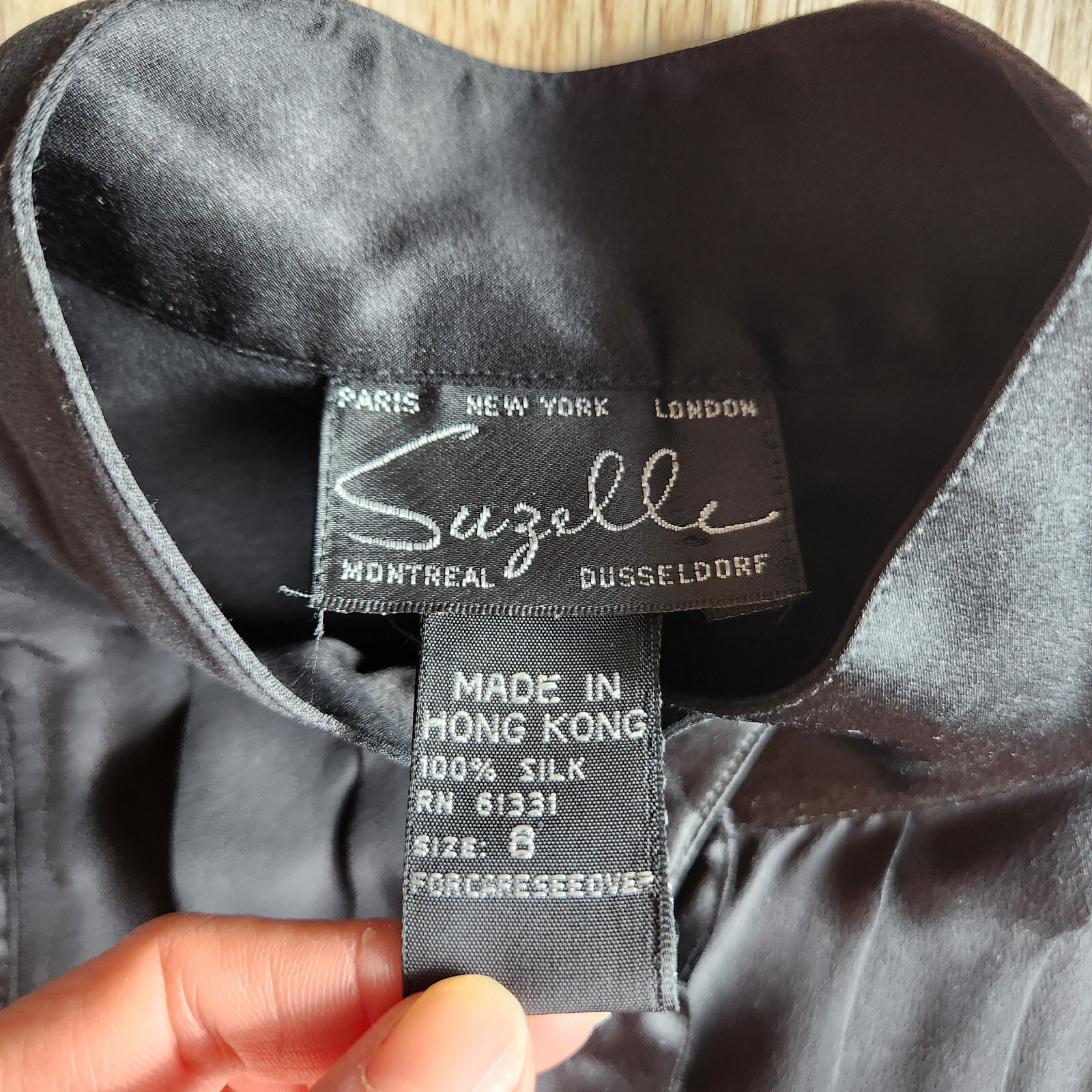 Vintage Suzelle Silk Satin Beaded Blouse High Neck Button Long Sleeve Black Sz.8