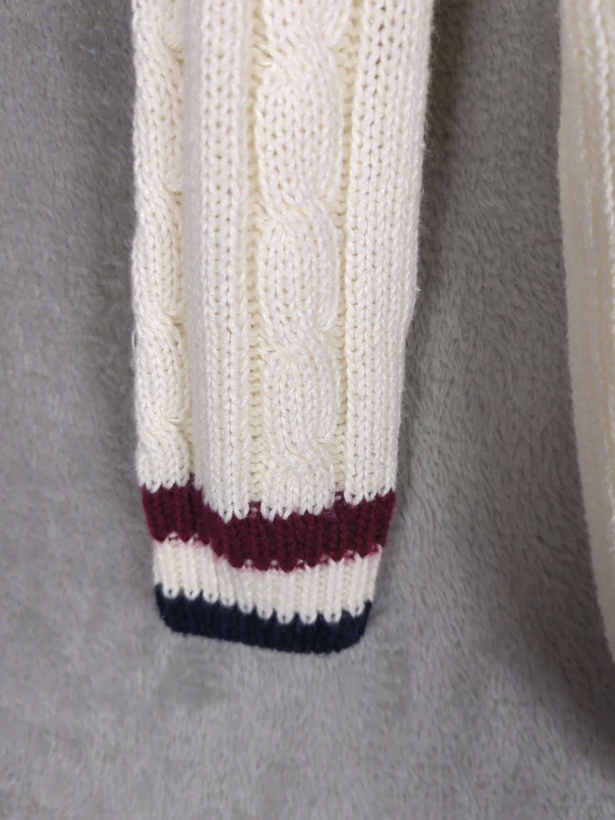Vintage Cricket Varsity Tennis Sweater Cable Knit V Neck Womens L Preppy