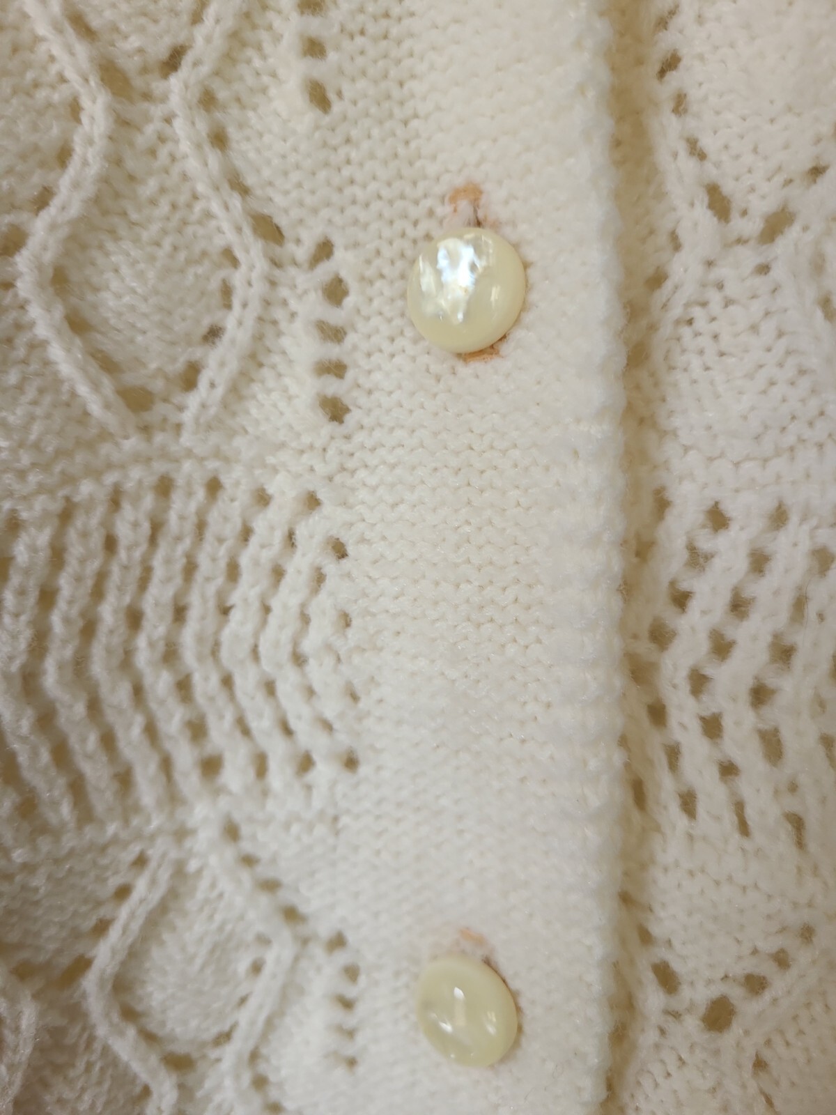 Vintage Miss Gotham Cardigan Sweater Cream Button Down Knit Womans 40″ Chest