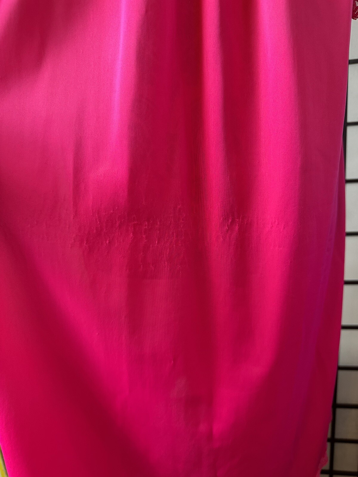 Vtg SHADOWLINE. Small Hot Pink Feminine Nightgown w/Lace, Mesh and Rosebud Trim