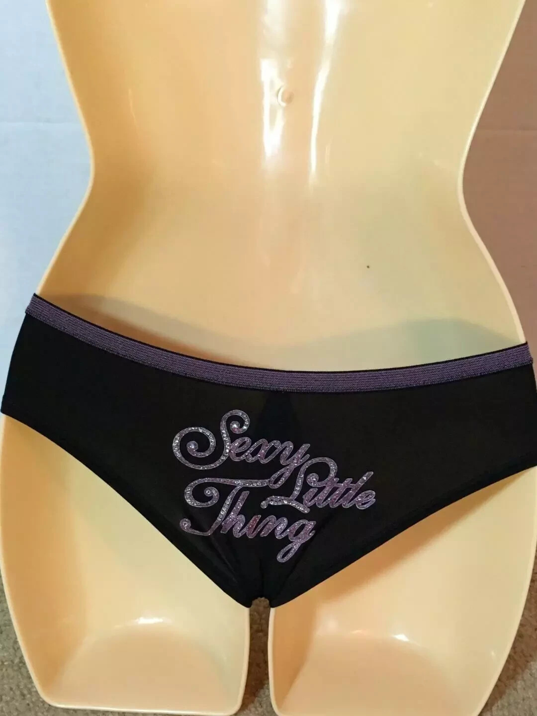 XS Vtg VICTORIA’S SECRET Sexy Little Thing RHINESTONE Panty Black Pink Glitter