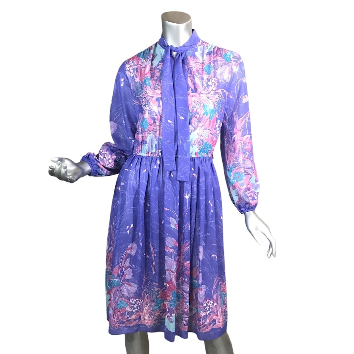 Vintage Mavinette Dress Women’s Small/Medium Purple Pink Blue Floral Pattern 3/4