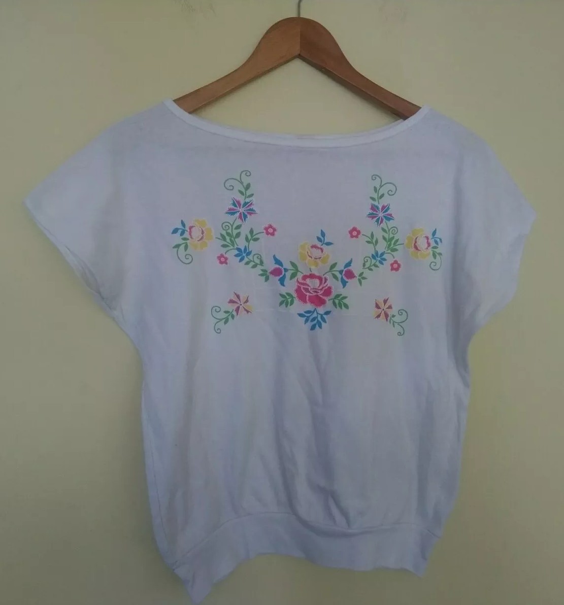 80s Jane Colby Tshirt White Floral Embroidered Cotton Sz M