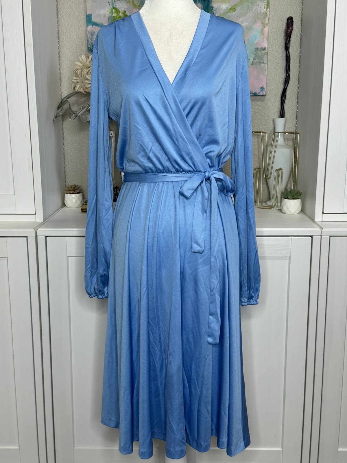 1970s Classic Blue Dress V-neck A-line Waist Tie Vintage Size 9/10