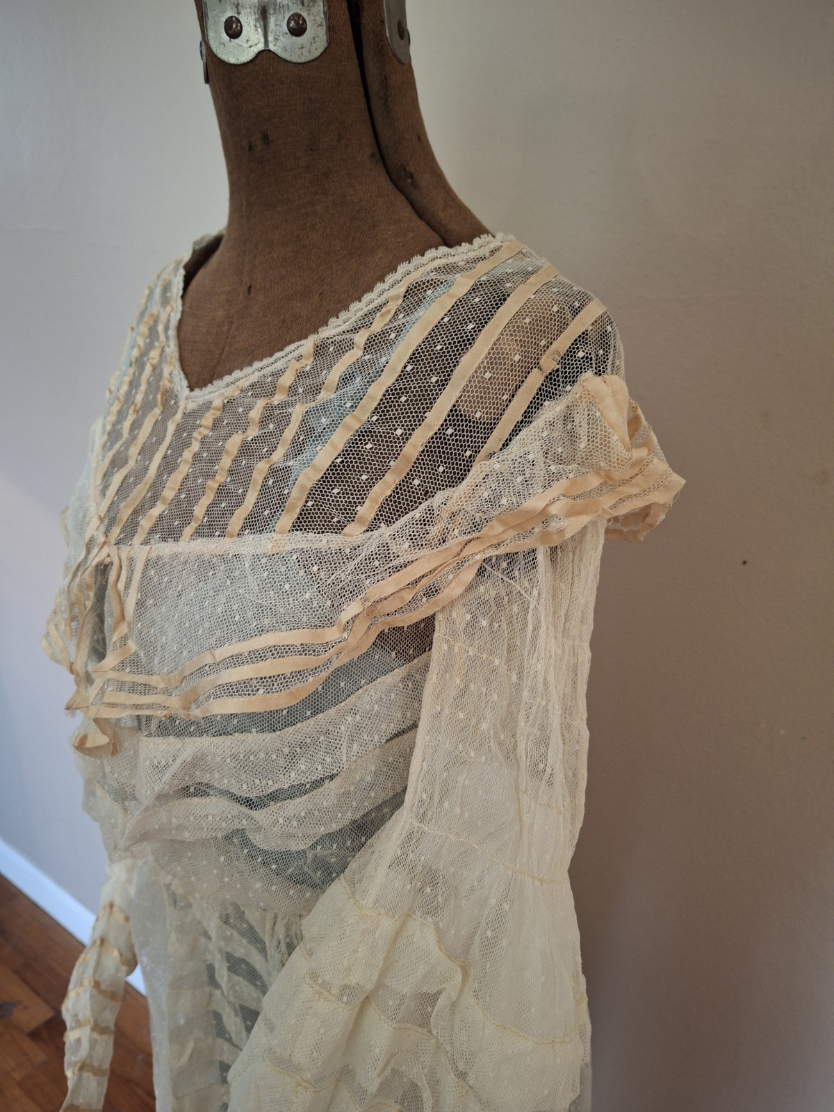Vintage 1900 Charming Swiss Dotted/Ribbon Trim Bodice & Skirt