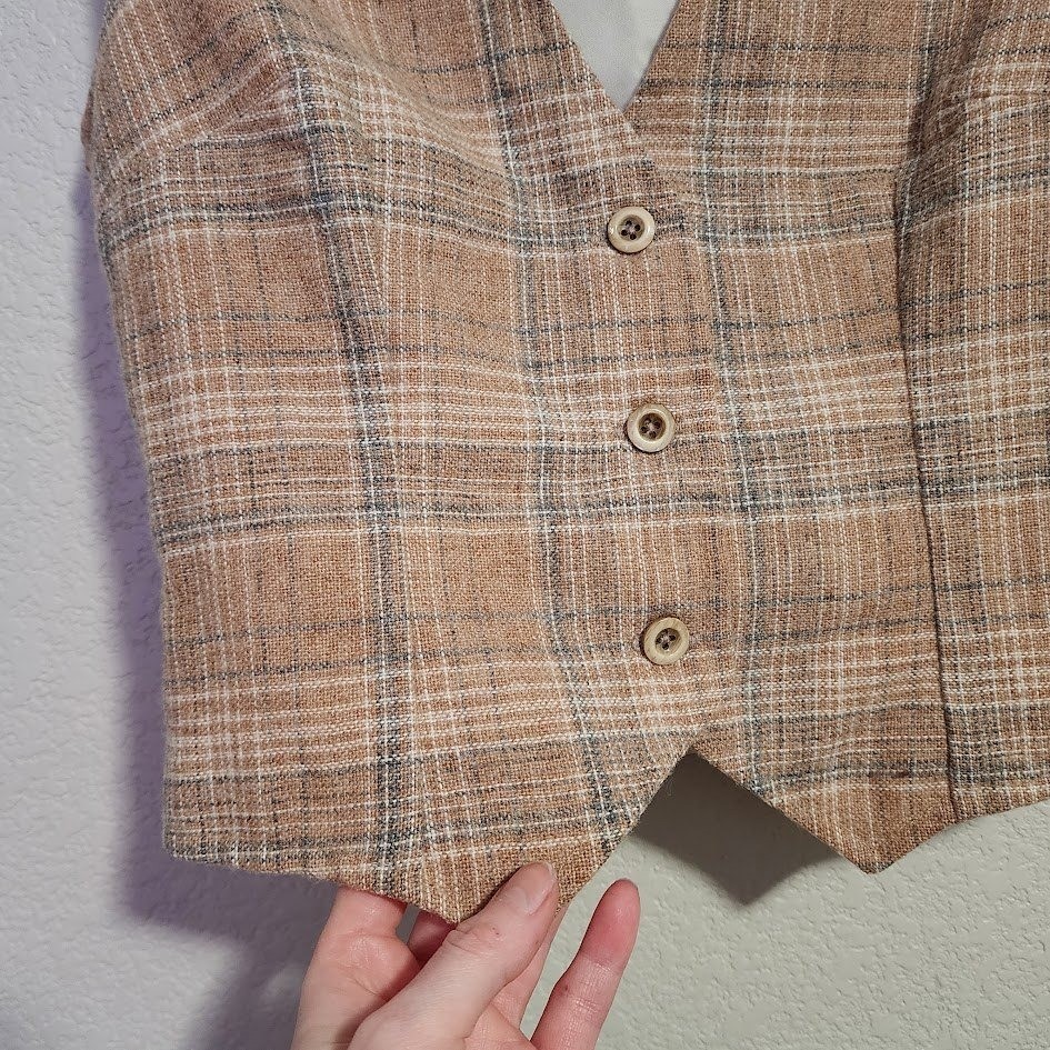 VINTAGE Plaid Button Front Vest Academia Preppy librariancore waistcoat tan grey