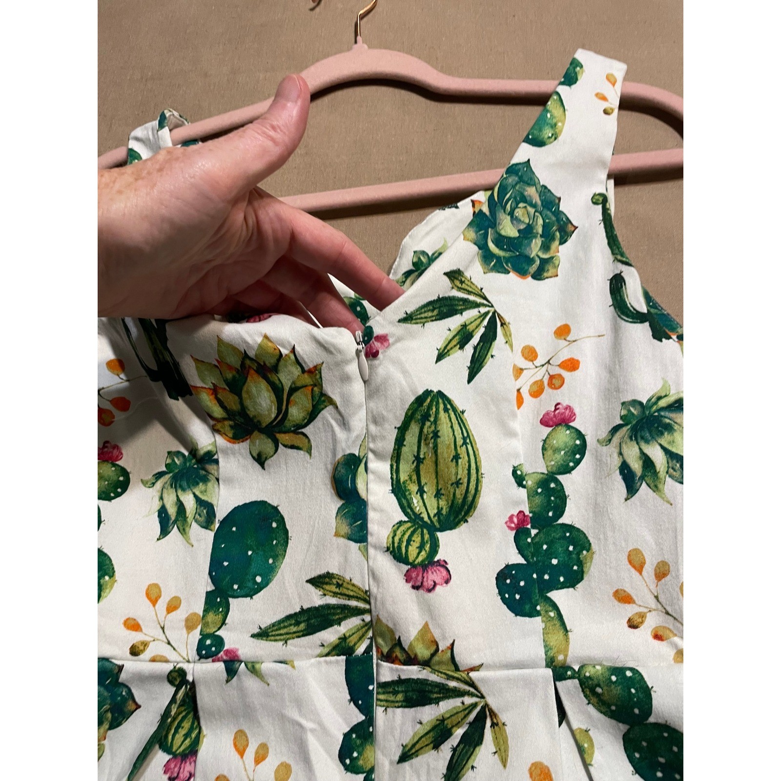 Modcloth IXIA Succulents Cactus Dress Size M Retro Houseplants Gardening Plants