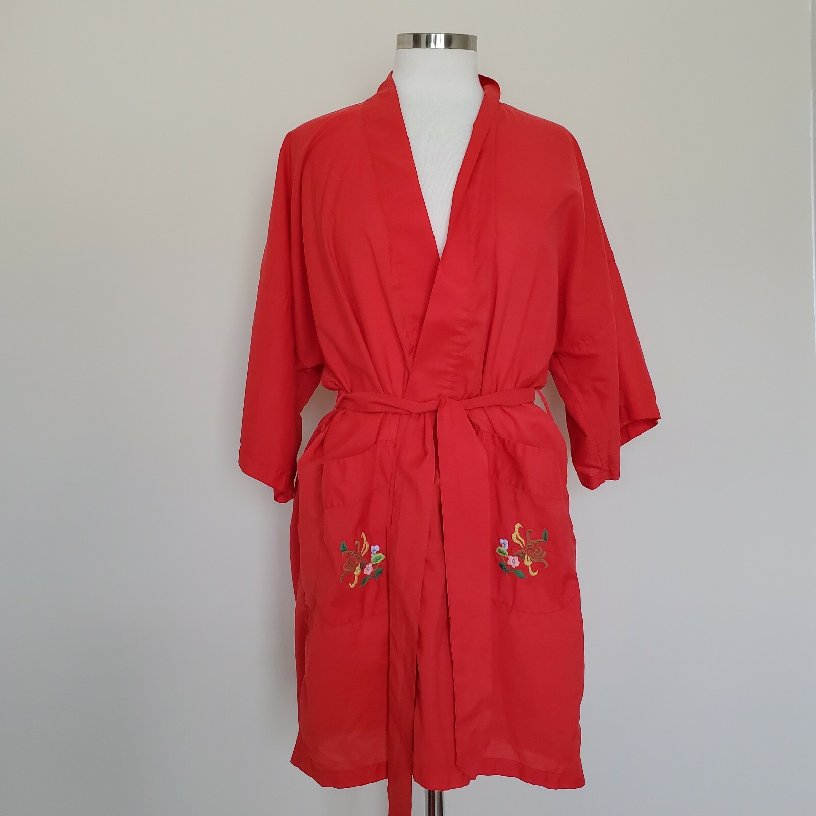 Jodie Arden Vintage Robe Embroidered Embroidery Red Dressing Gown Pockets Large