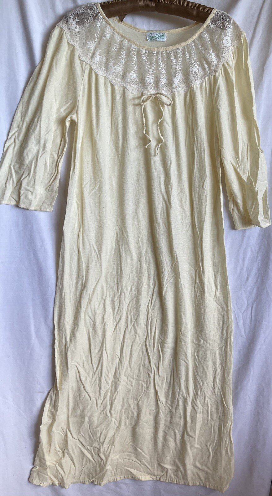 VINTAGE 1960’S SPOTLIGHT Women’s L/XL 41″ Chest, Lightweight Pullover Nightgown