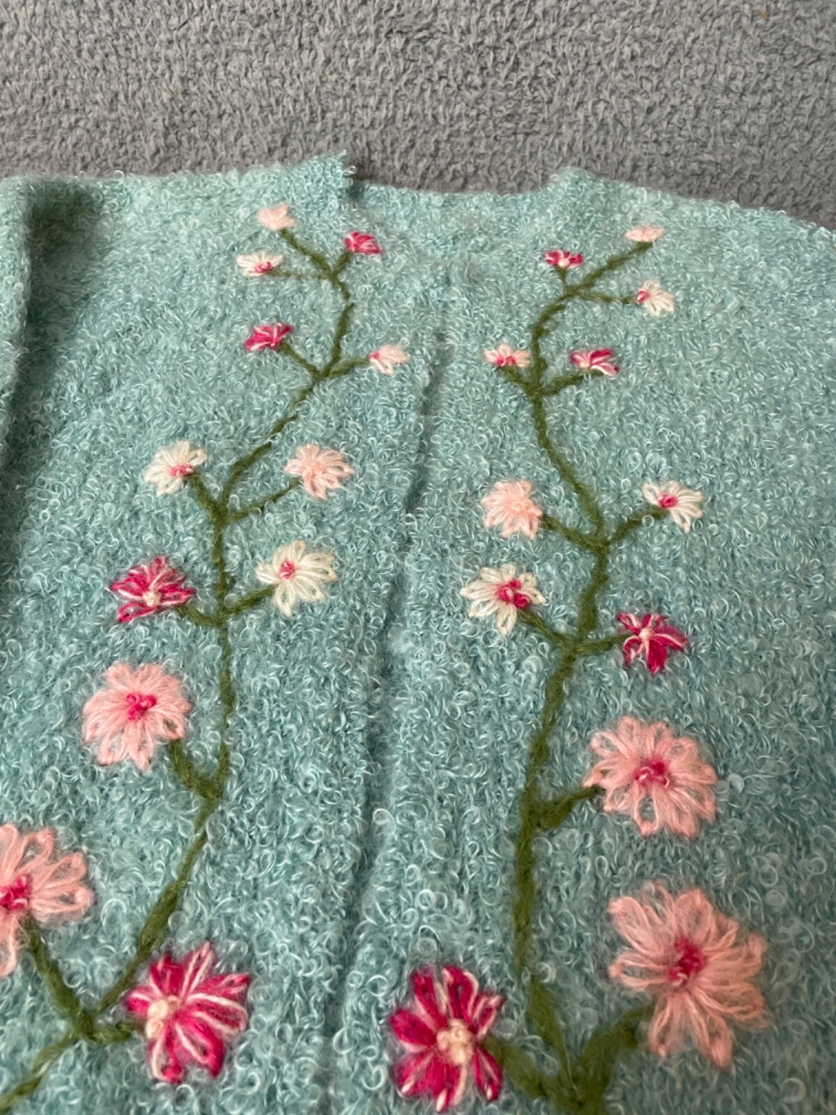 VTG Artisan Made Hand Knit Cardigan Sweater Womens S/M Aqua Pink Floral Nubby