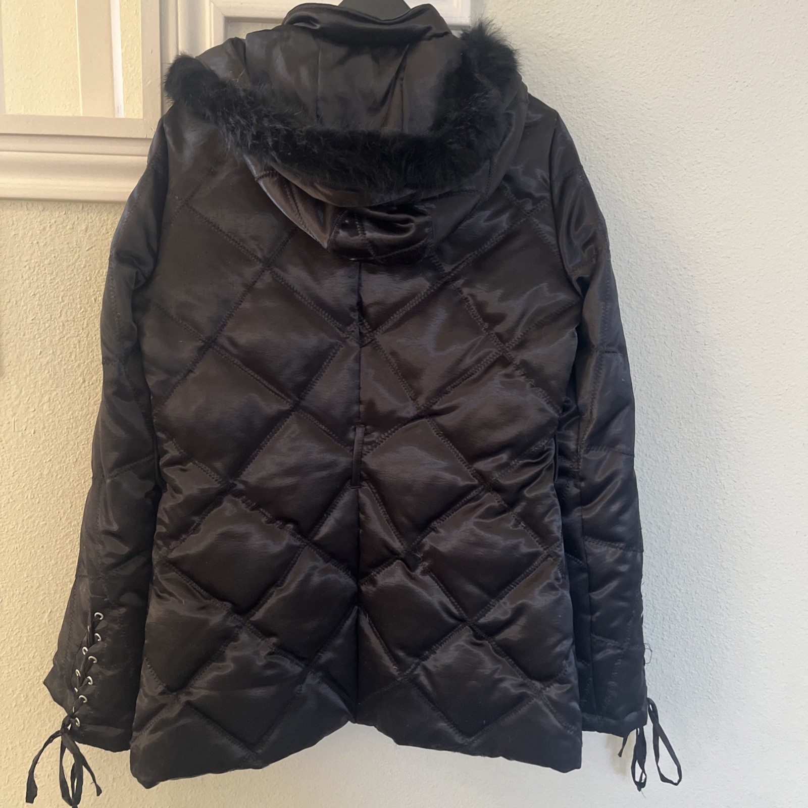 Y2k 2000s 00s Bebe Black Puffer Fur Hood Down Filled Satin Jacket Small/Medium