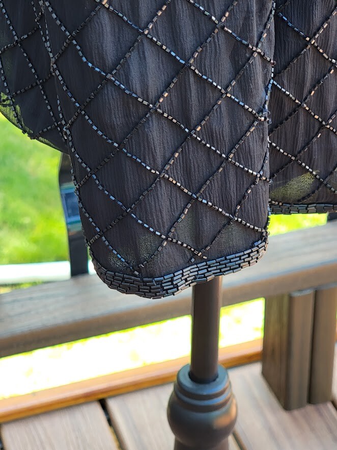 VTG WOMEN’S PAPELL BOTIQUE BLACK BEADED AND SEQUIN OPEN JACKET (PM) – BEAUTIFUL