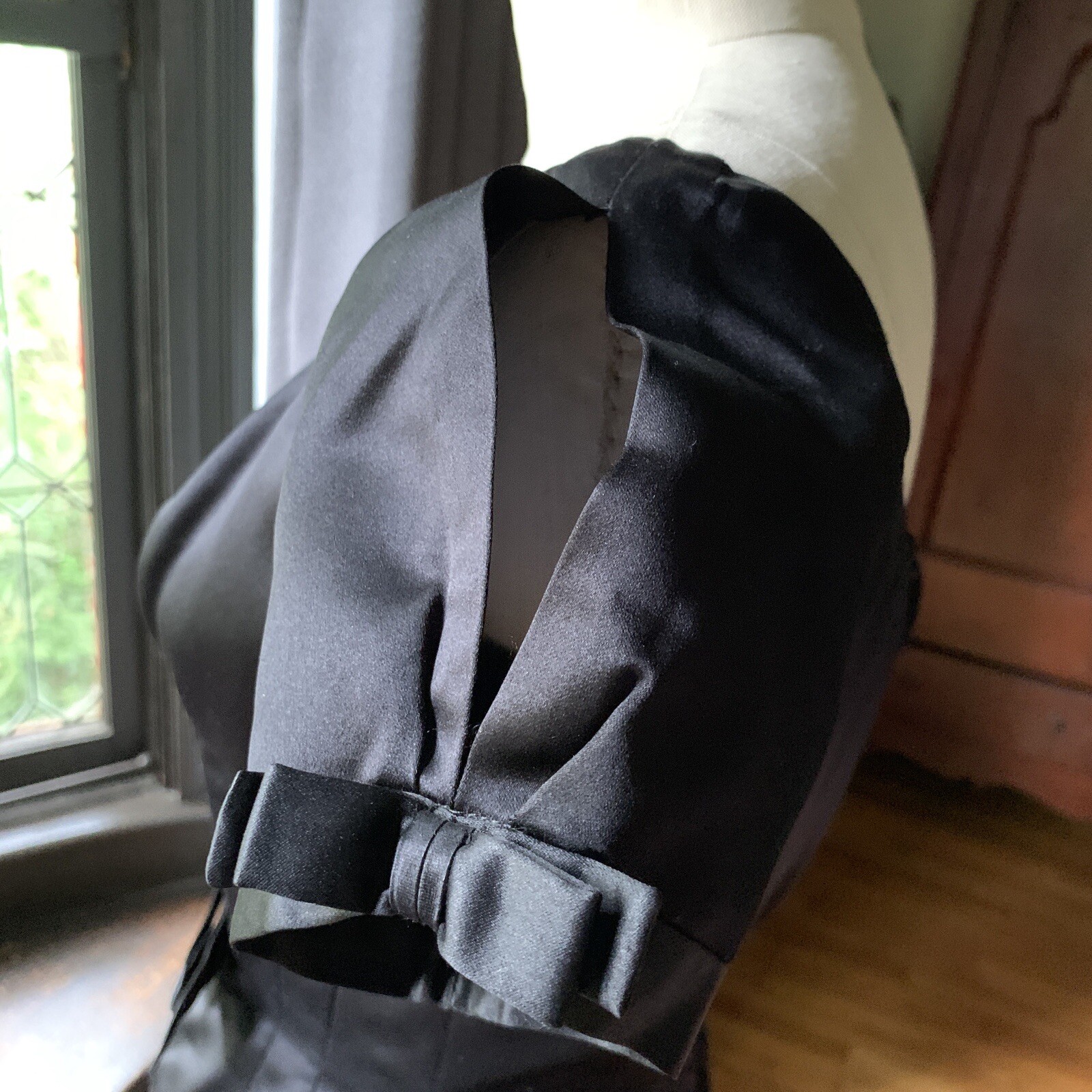 Rare CEIL CHAPMAN 1950s Vintage Black Satin COUTURE Cocktail Dress XS/S