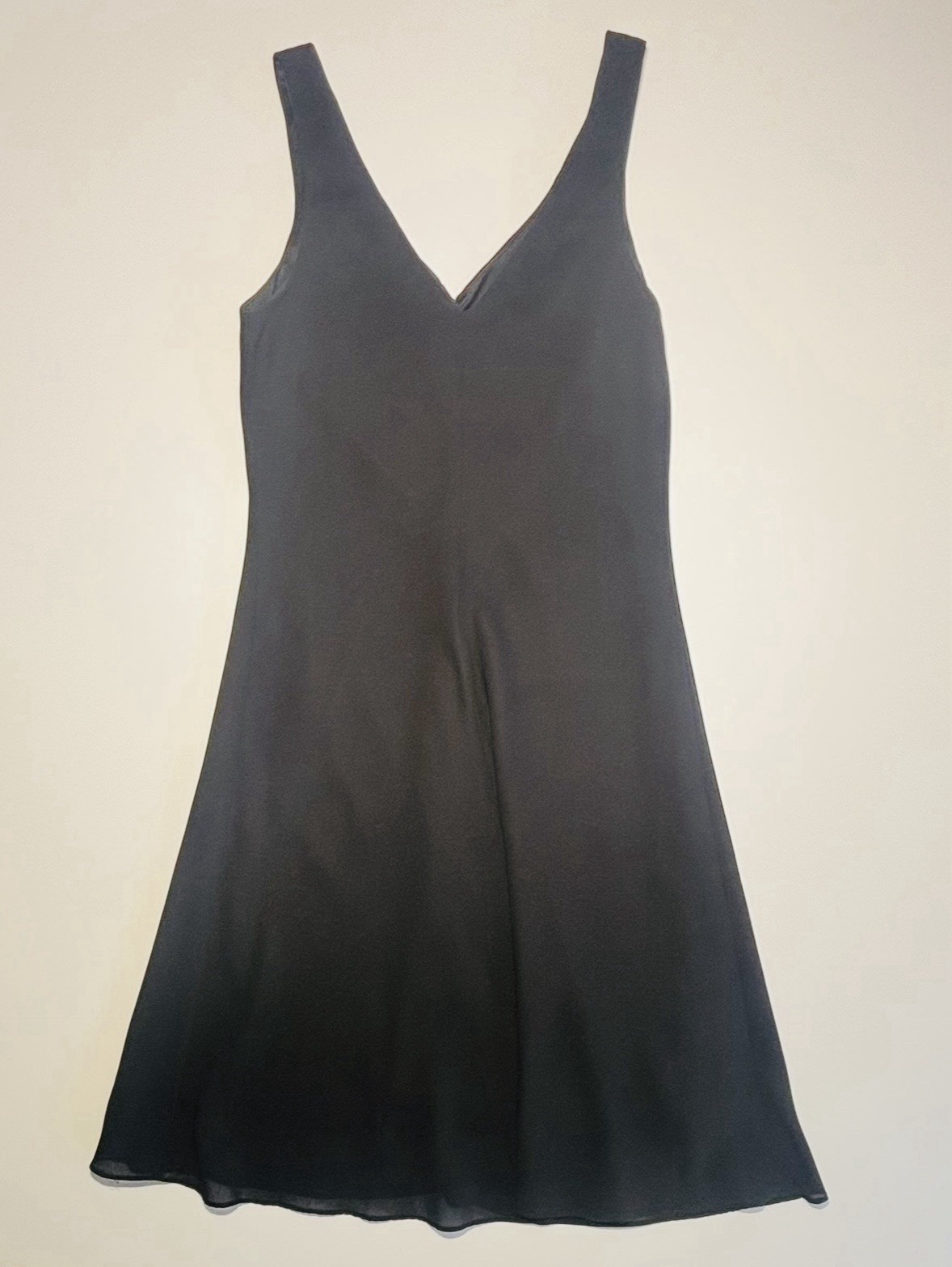 Vintage 90’s Niki Livas Black Double Georgette V-Neck Cocktail Dress Size 12