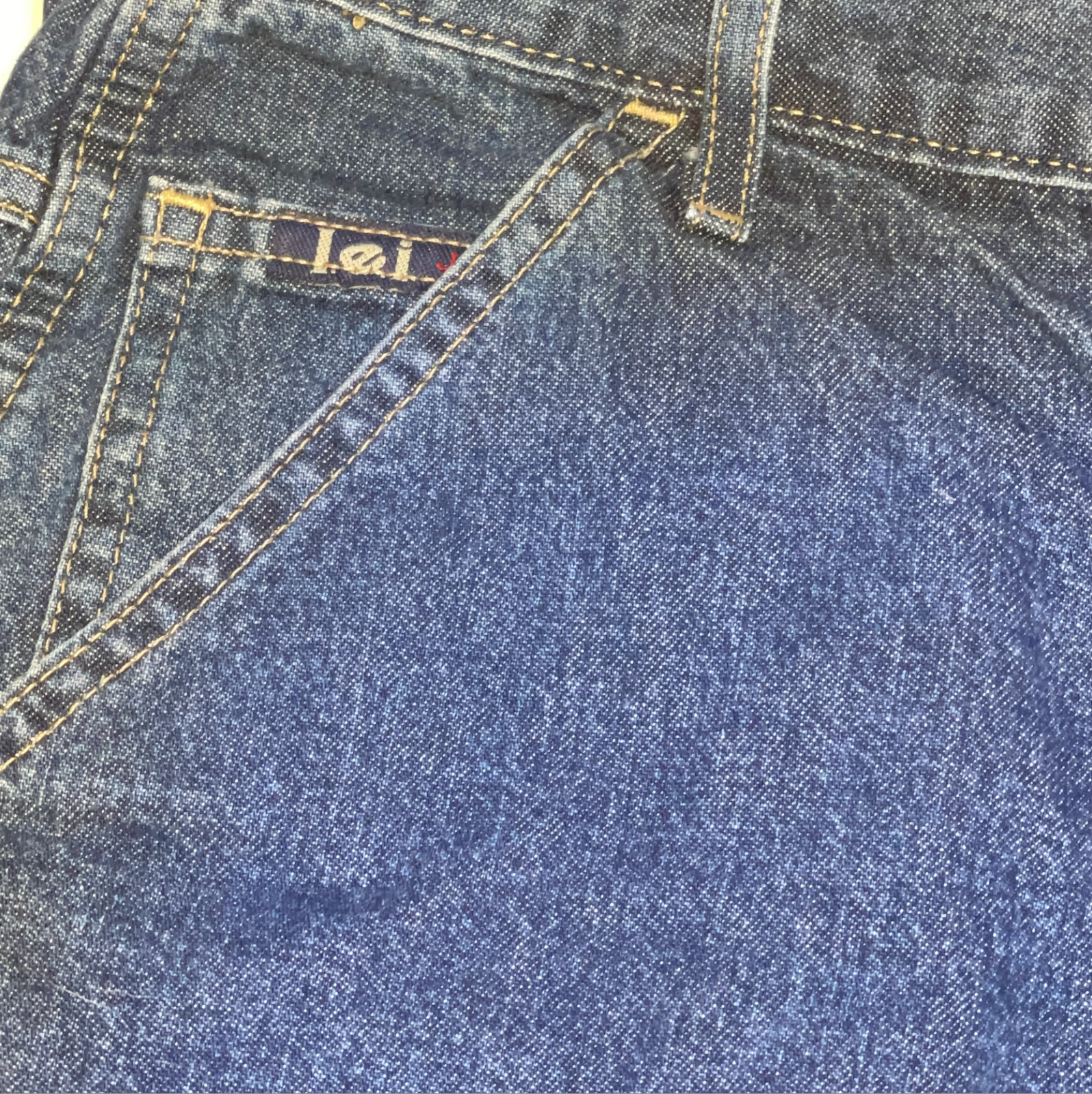 Vintage LEI Y2K 90’s Dark Wash Button Fly Denim Blue Jean Shorts Sz 13 Carpenter