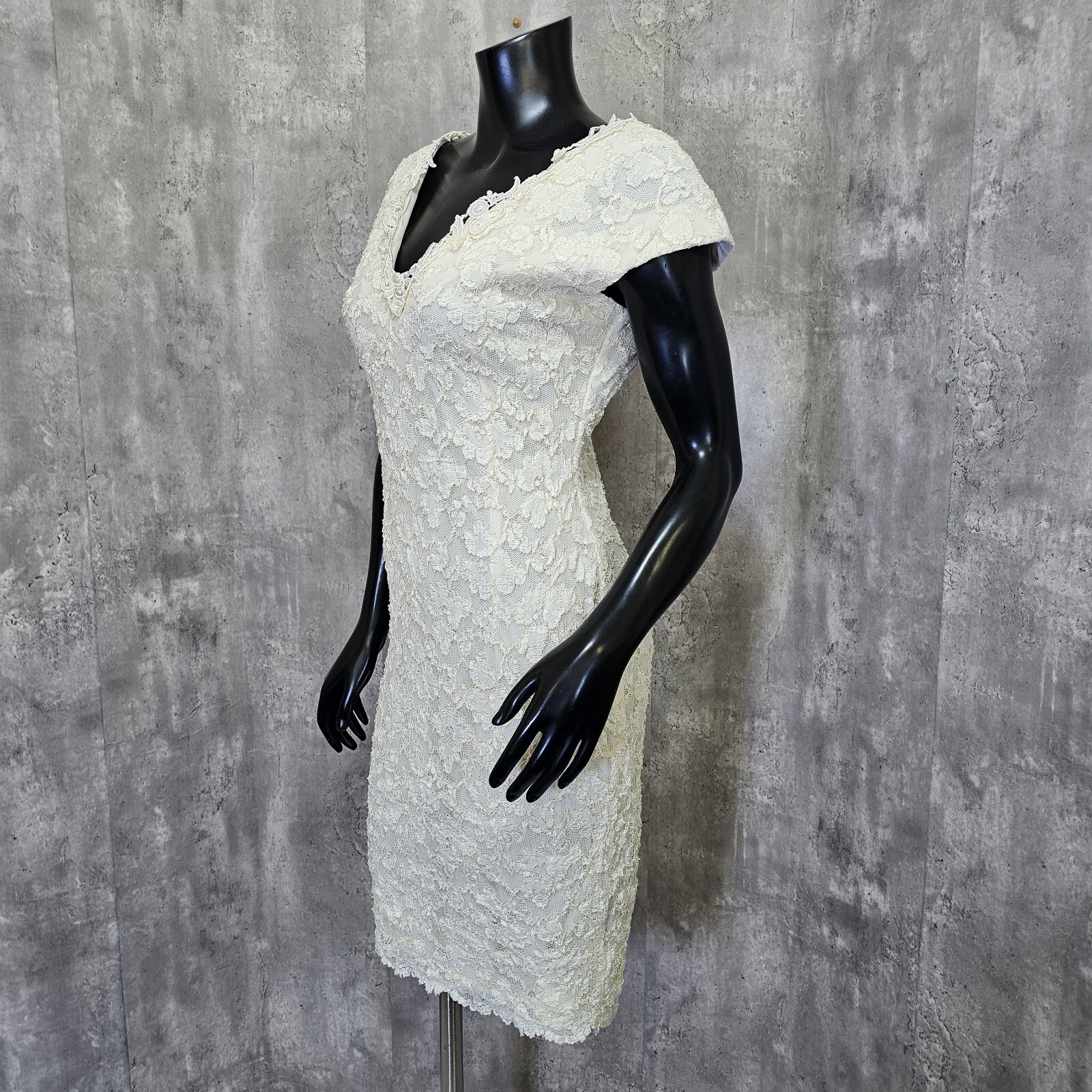 Vintage 80s 90s Molly Malloy Womens M Ivory Lace Wiggle Dress Cocktail Party