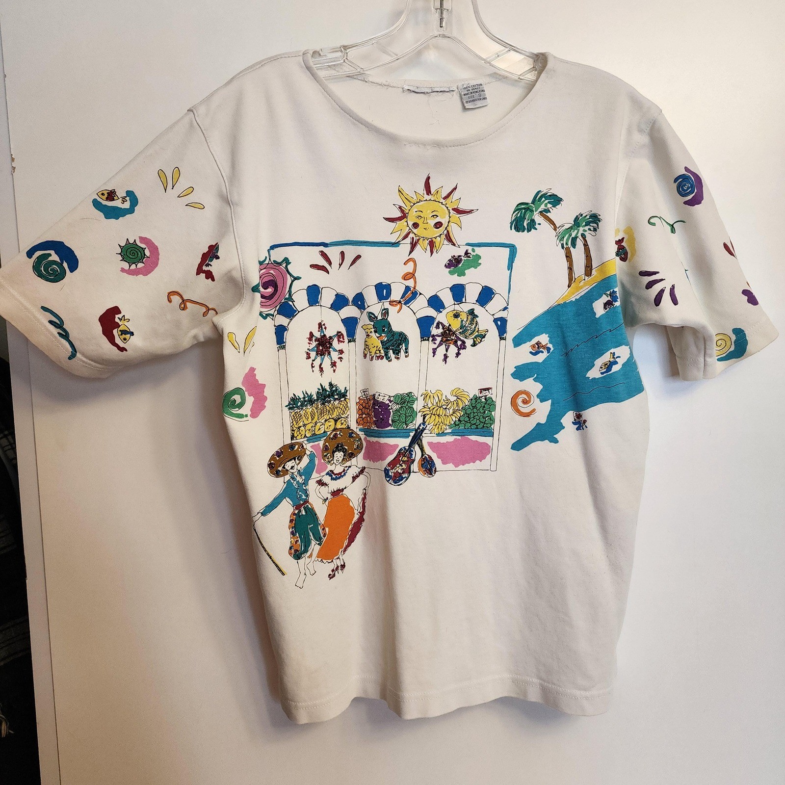Vintage 80s Painted Latina Culture Tee White Cotton Fruit Piñata Sun Top M